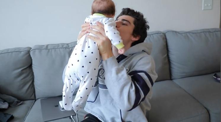 时间|生二胎要趁早，最好别超过这个岁数，不然自己受罪还会连累老大