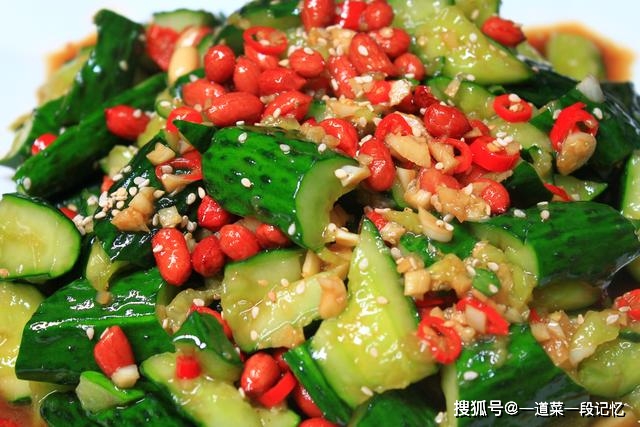 成本|晒晒我家的早餐,成本20元,有肉还有菜,全家人吃着特別开心