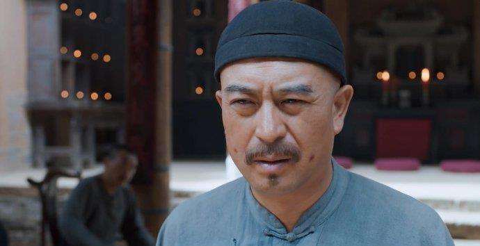 后门|张嘉译在拍摄《白鹿原》时，悄悄地开“后门”为亲戚朋友安排角色