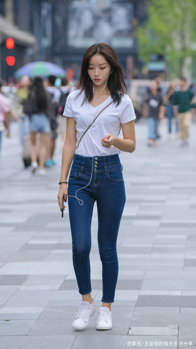 水印|低腰裤+水印衬衣，小姑娘这样穿，轻松做小腰裤