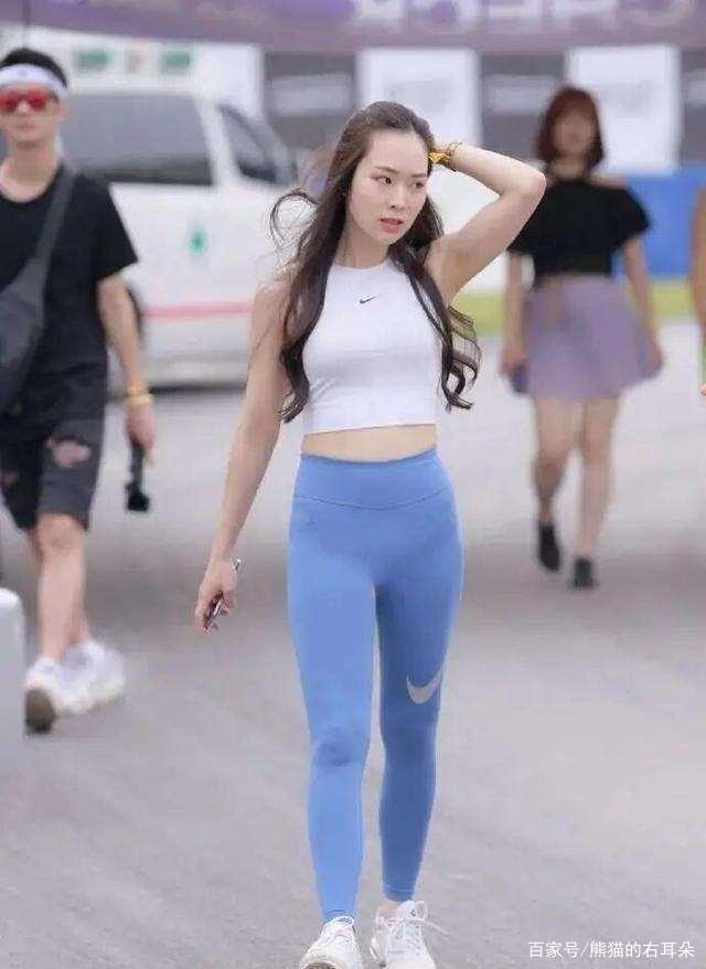 f2015628b0de48e5b14c90399071a3fe.jpeg