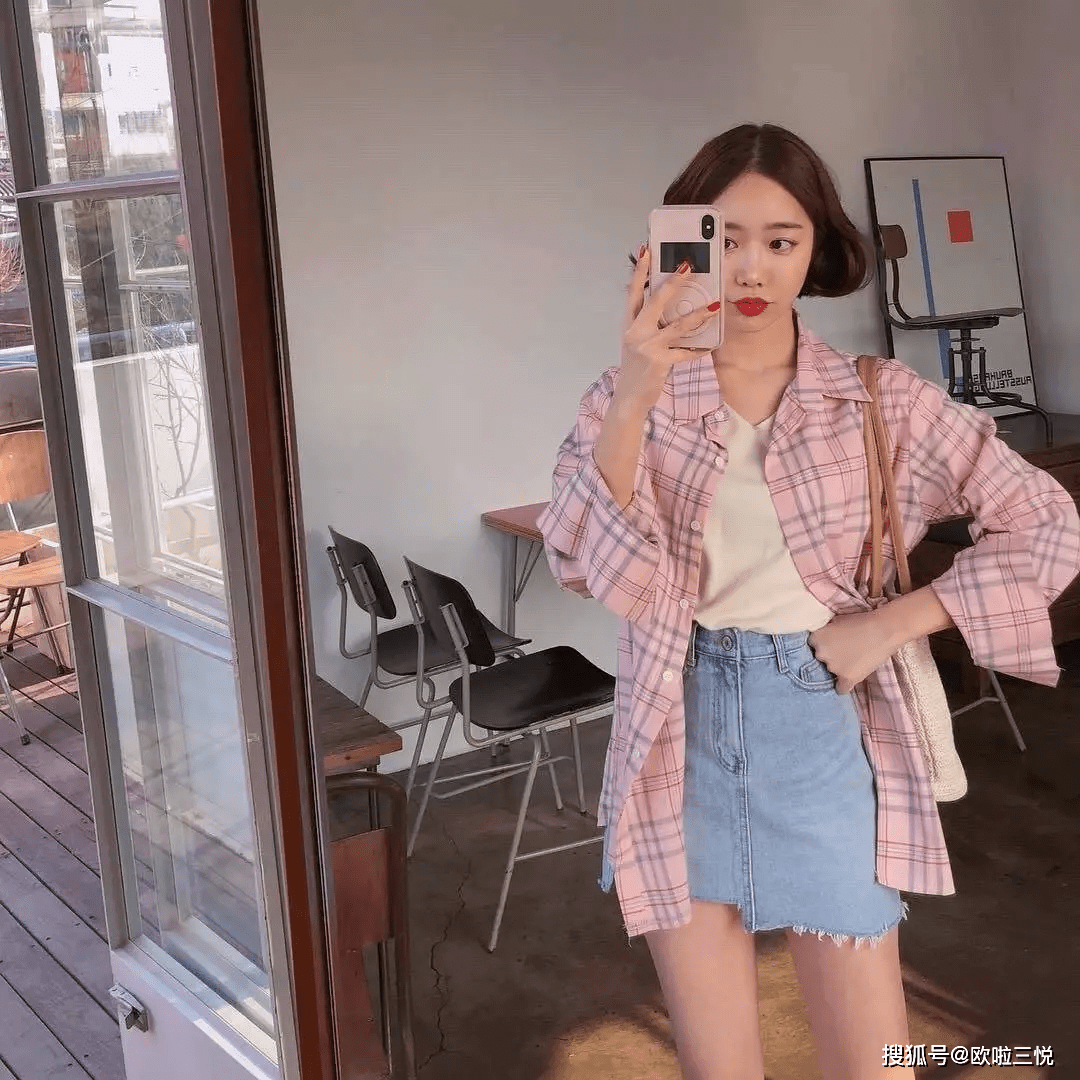 衬衫 女生的“纯欲风”衬衫穿搭