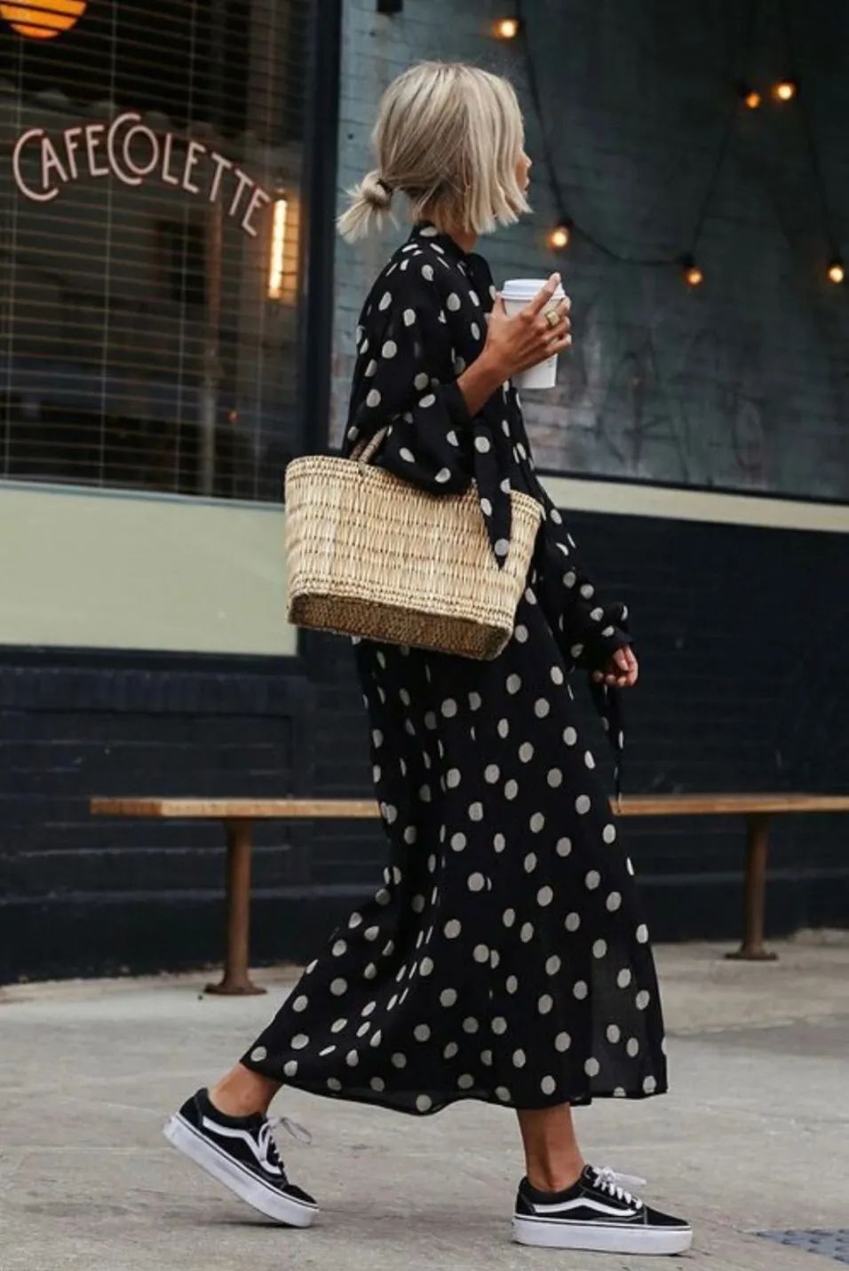 小白|“平底鞋+裙子”穿出女人最轻松,优雅的样子,巨时髦!