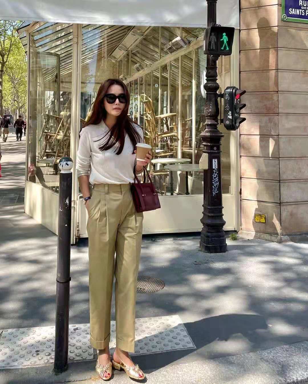 简风|“我”最会穿极简风！4类鞋子的时髦造势，赢得优雅漂亮