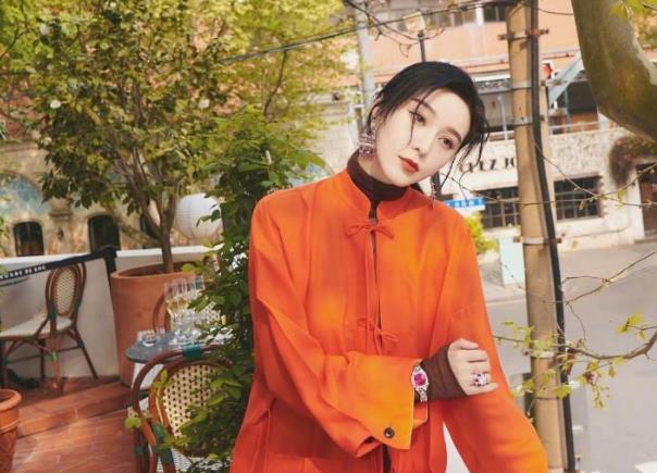 进行|模仿紫薇走红，无下限上演送礼物治瞎眼，殊不知林心如或起诉