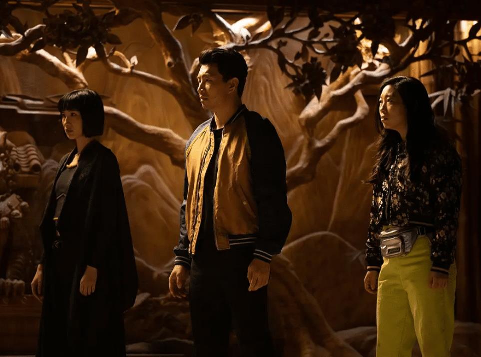 钢铁侠|漫威新英雄来袭！上映3天拿下8亿票房，这位59岁中国演员成最大惊喜