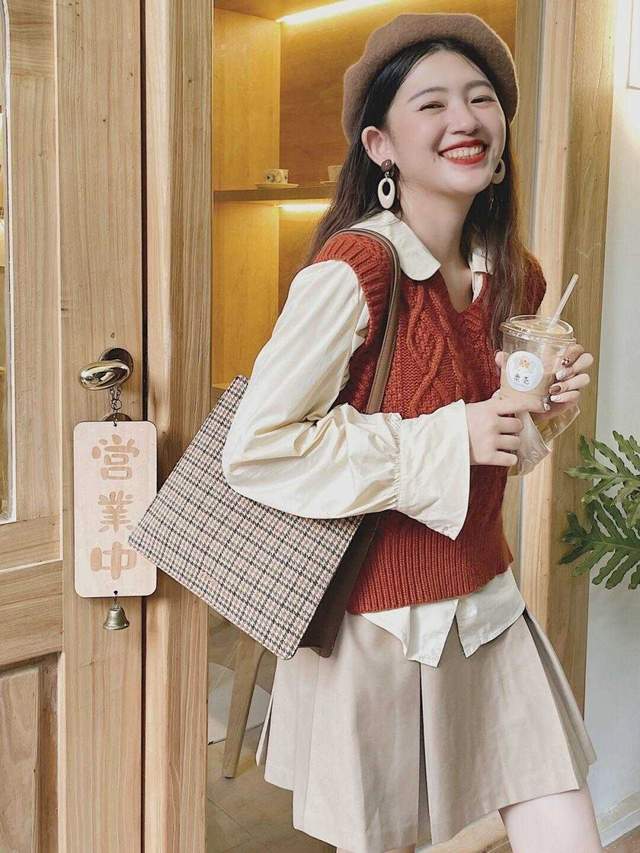 女生|长相普通女生别自卑，用穿搭改变自己，学会这5套穿搭，简直绝了