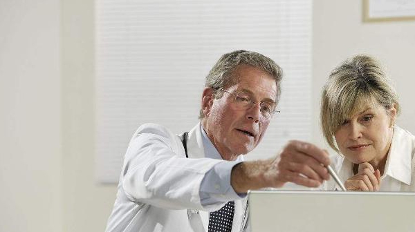 全靠|肾病医生:蛋白转阴只是一个开始,两件事可别忘了做