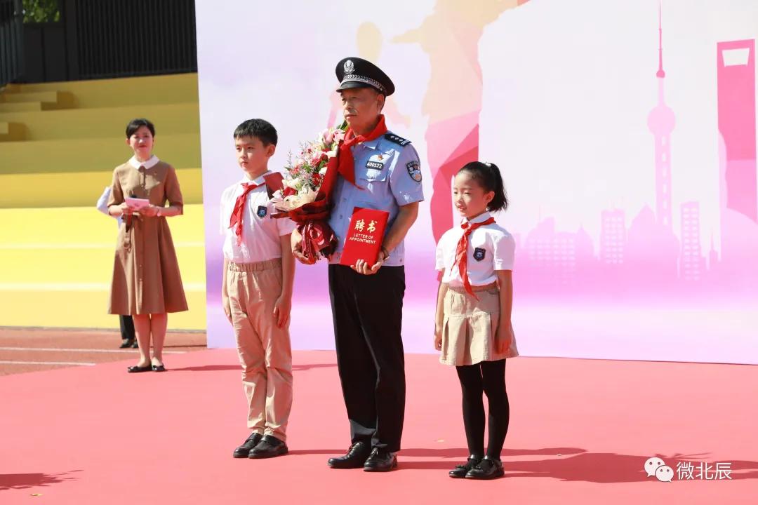 外国语学校|天津市天外大附属北辰光华外国语学校举行开学典礼