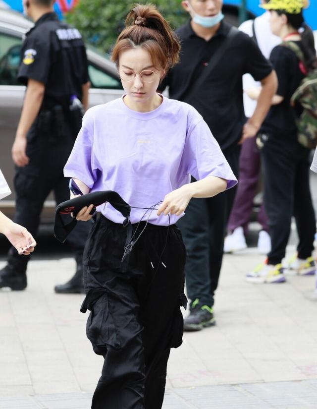 佛系修身t恤 3d961f95b321415cbf744649e131b123.jpeg