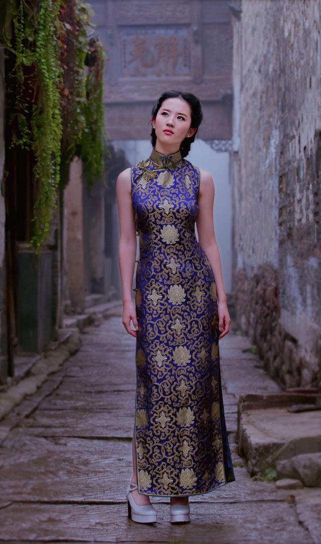 身材|旗袍高跟鞋,最能展现女性美,千娇百媚,令人神往