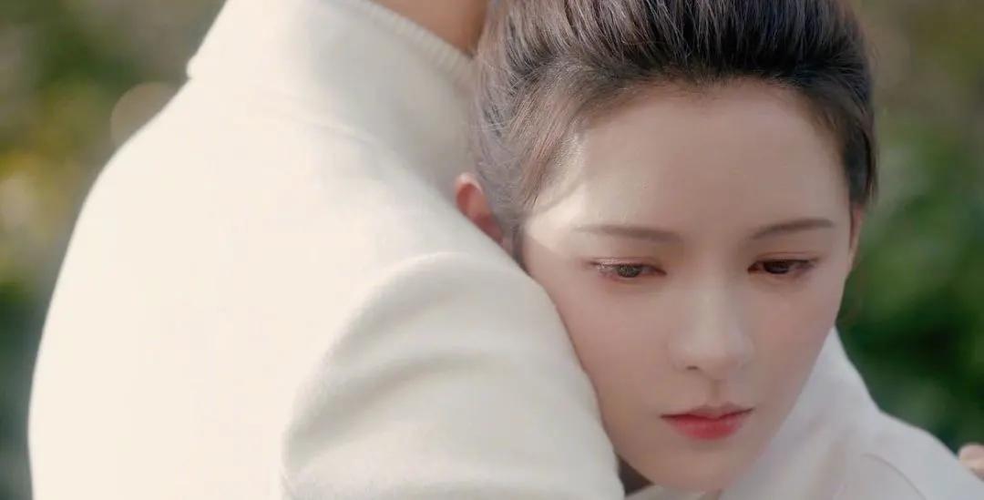 才发现张予曦和陈瑶共用一张脸但谁才是低配版