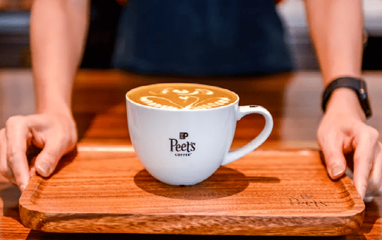 图源:peets coffee此外,枫糖的适配度很高,常与南瓜,奶油等风味混合
