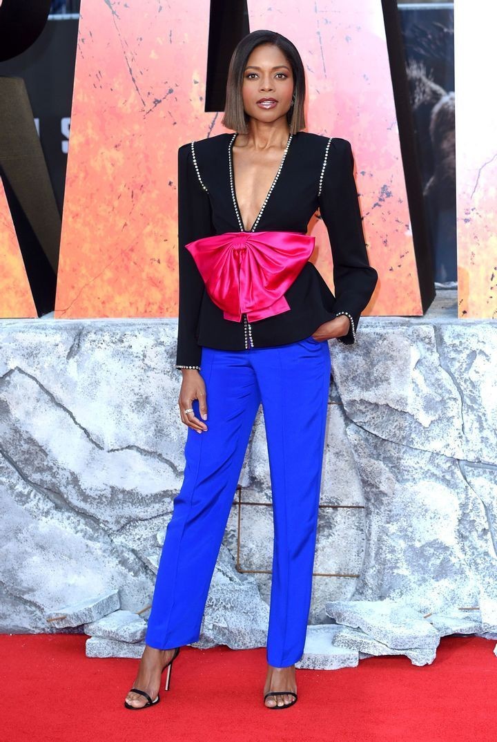 细节|一线明星红毯上撞衫,谁更好看?