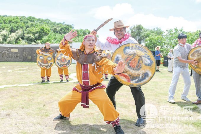 景区|访遗址、逛景区、看发展……太平洋岛国嘉宾岚岛走透透