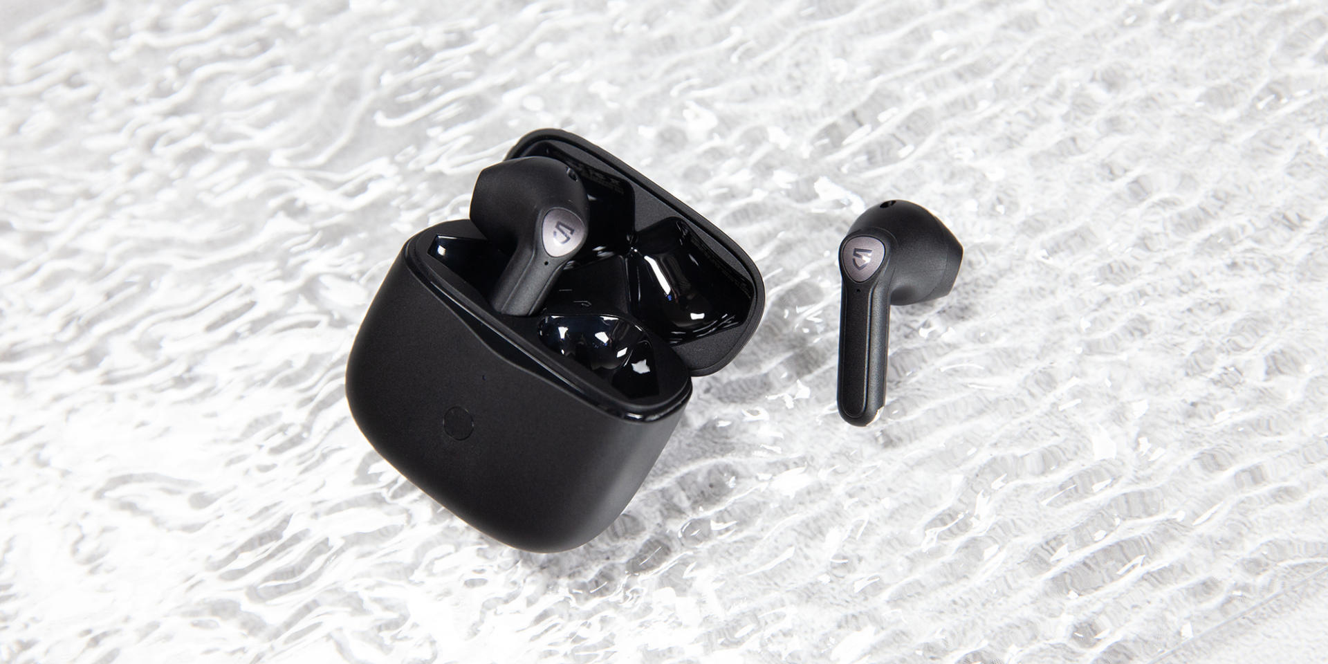 SOUNDPEATS泥炭Air3凭啥是百元档最值得入手的半入耳真无线蓝牙耳机?