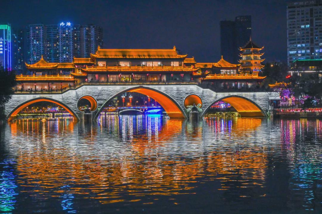 3000年这始终是成都更贵的一条河