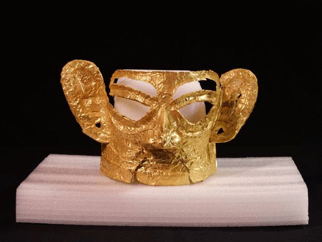 原创金面具金斧金箔三星堆又出土重磅文物如此多黄金哪来的