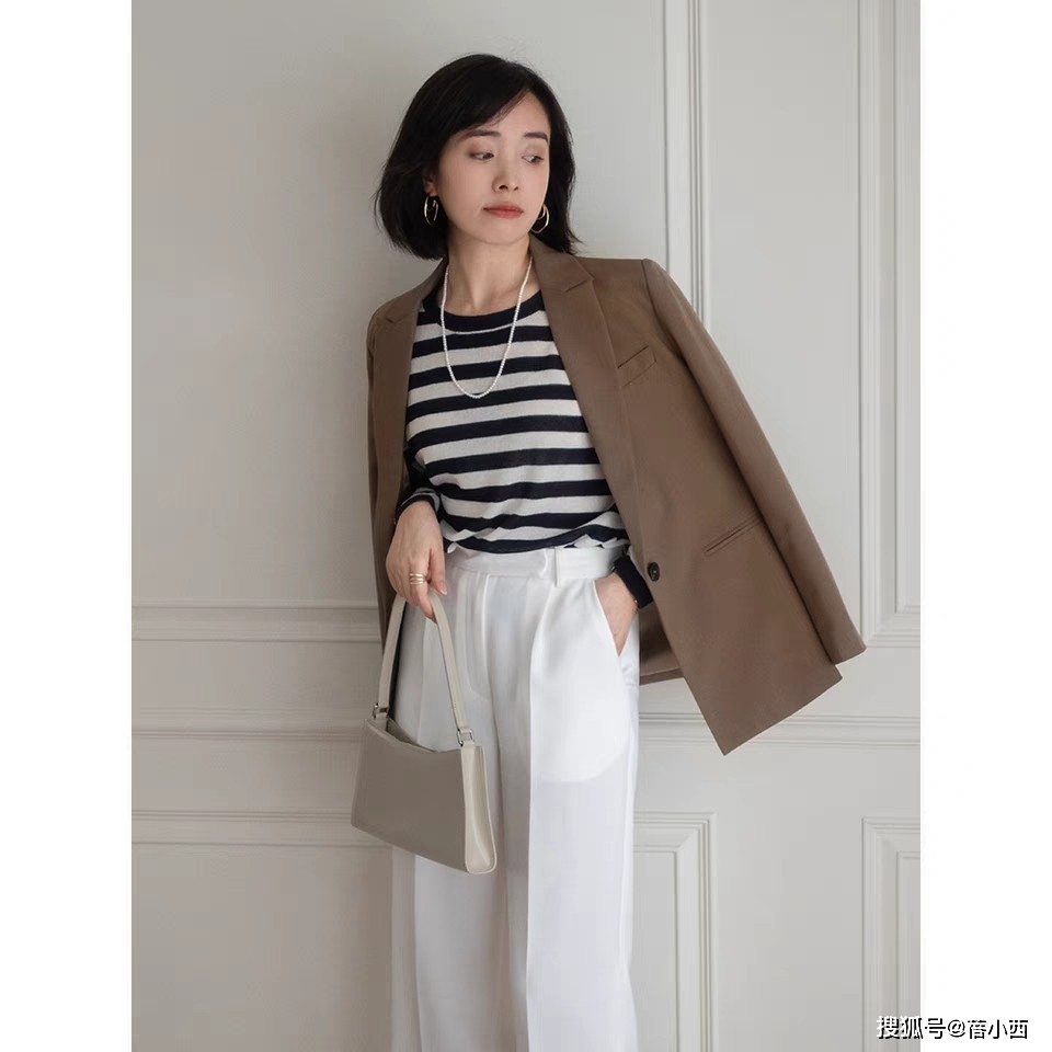 chic|早秋衣橱里必备“条纹衫”，chic！百搭！学做一个真正时髦的女人
