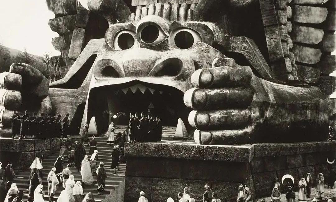 安德斯|个个票房惨败，个个都是经典，有的因巨亏1.5亿，导演郁郁而终