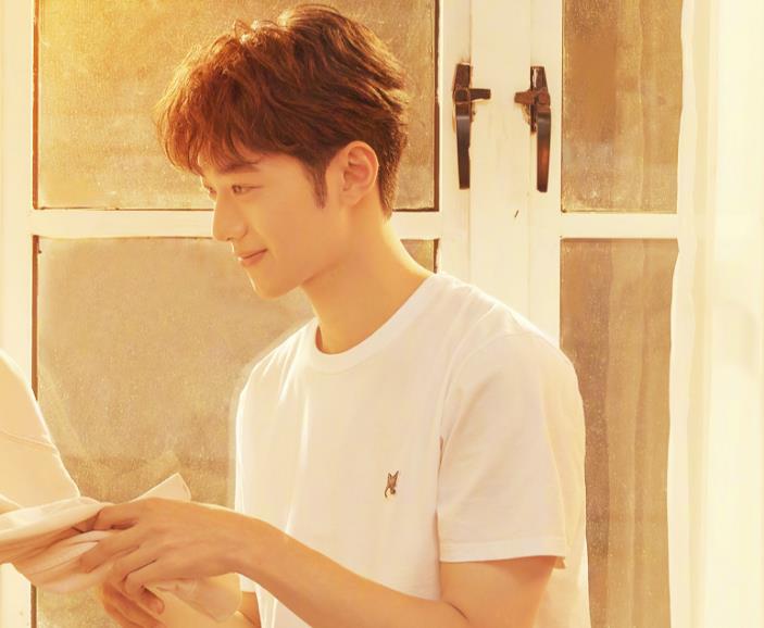 官宣|杨颖首部姐弟恋剧正式官宣!御姐与元气少年,光看合照就CP感溢屏