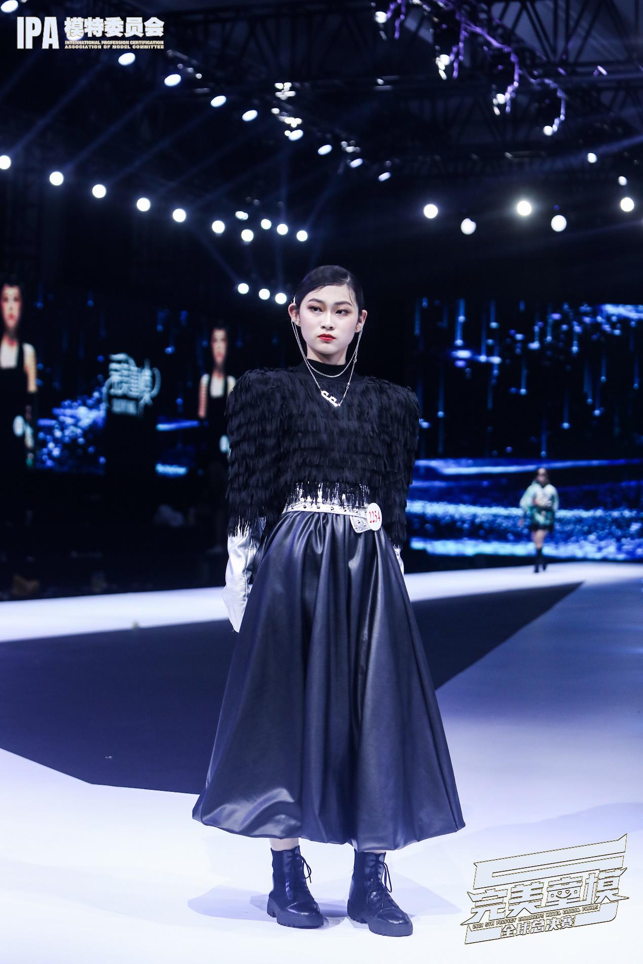 童模|第五季完美童模 小主持人刘子嘉现场走秀回顾