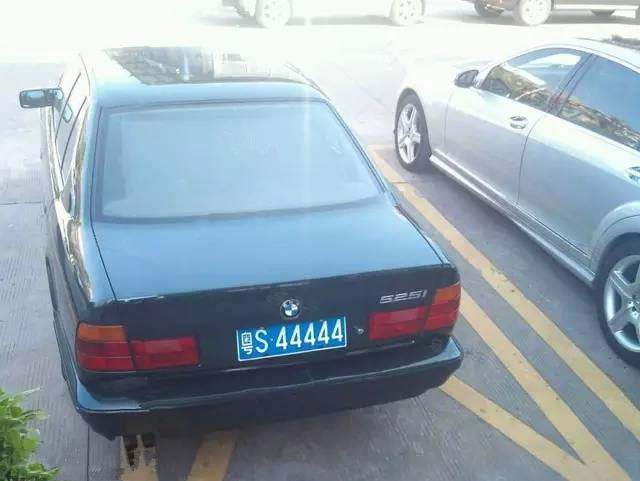 d49cb3d2ffe441cc8394e9a4aa41e61a.jpeg