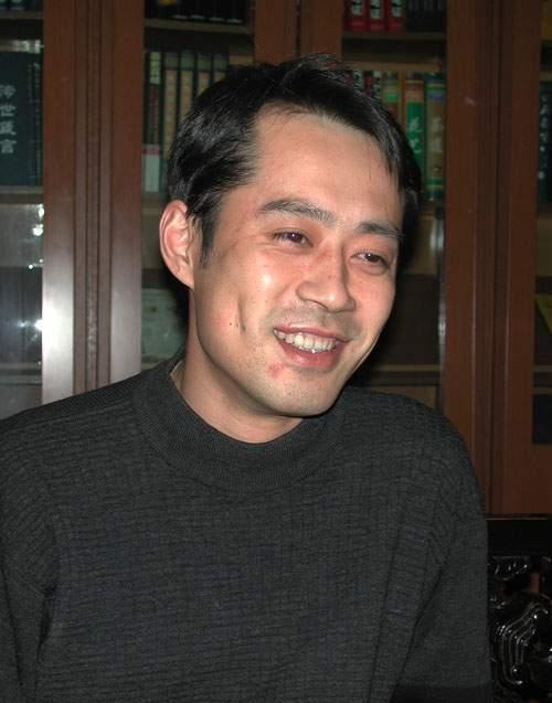 绯闻|从电工到“戏精”，出道24年零绯闻，比苏大强还渣的刘钧终于火了