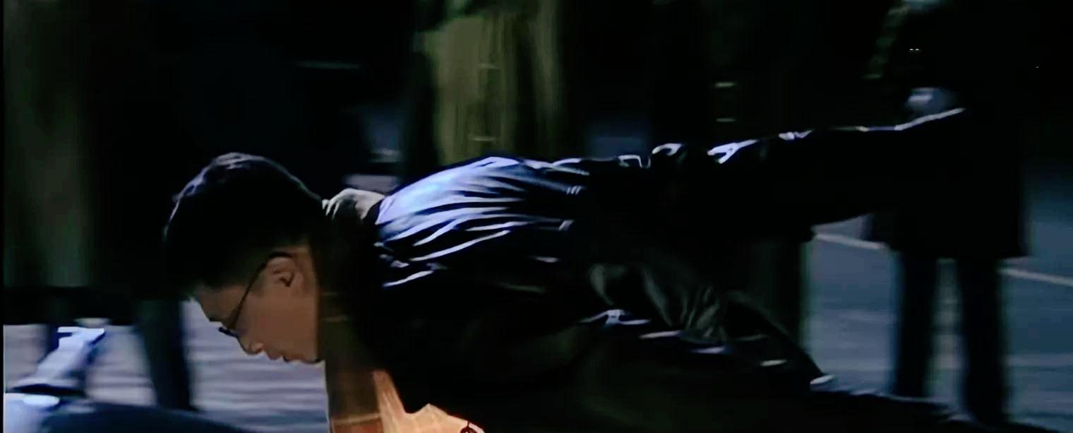 敌人|谍战剧《潜伏》与《风筝》对比看，二者的差距还是很明显