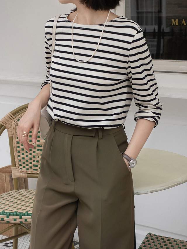 西裤|今年秋天“条纹衫”又火了，搭配上牛仔裤或直筒西裤，高级又洋气