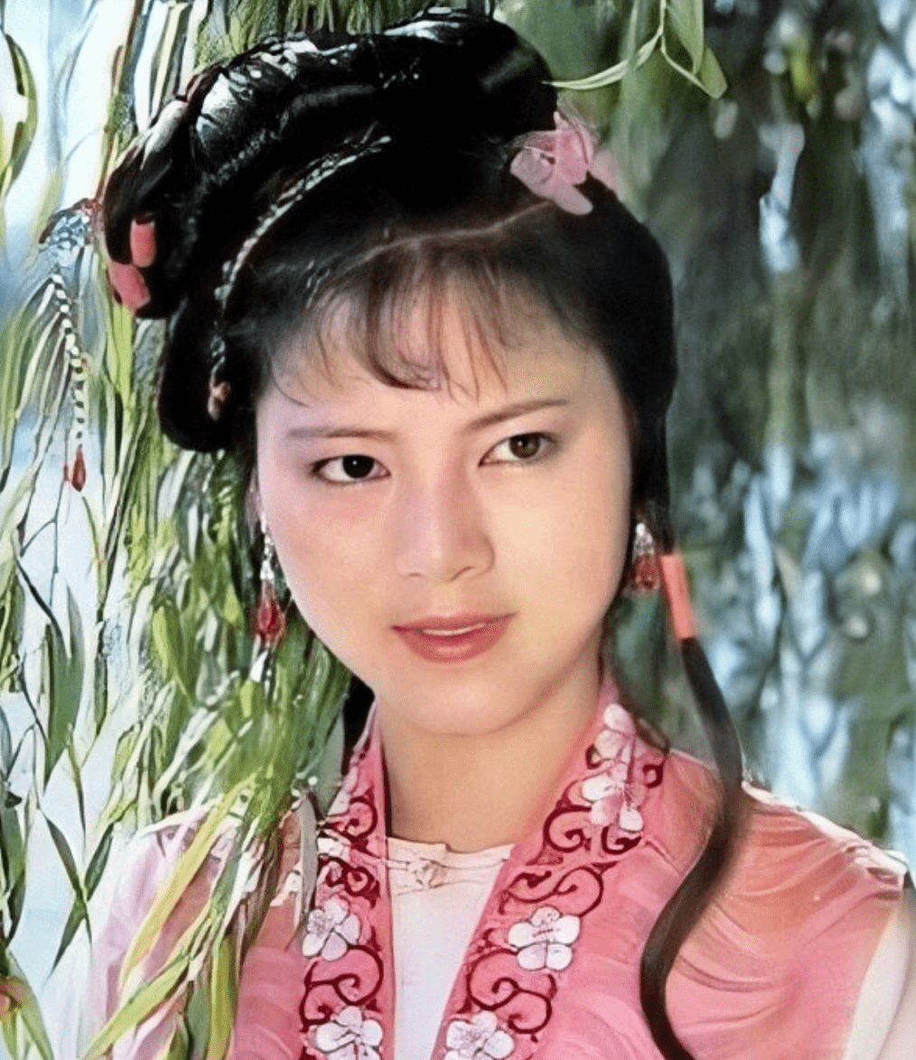 《红楼梦》人物之袭人:终其一生,没有换来想要的一生_贾府