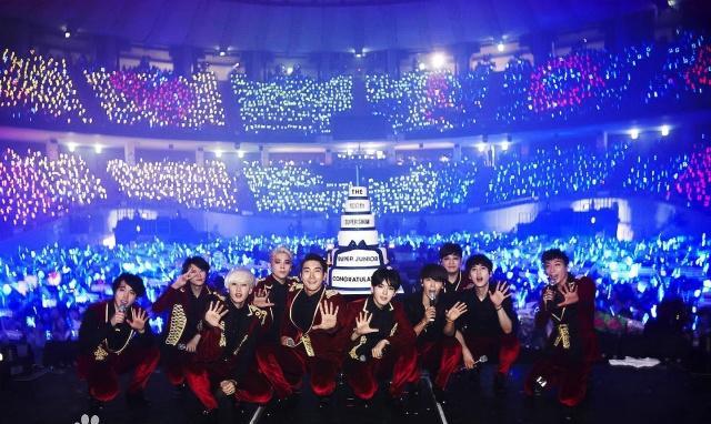 后辈|他们出道时不被看好，唱着翻唱曲亮相，如今成为公认的顶级男团