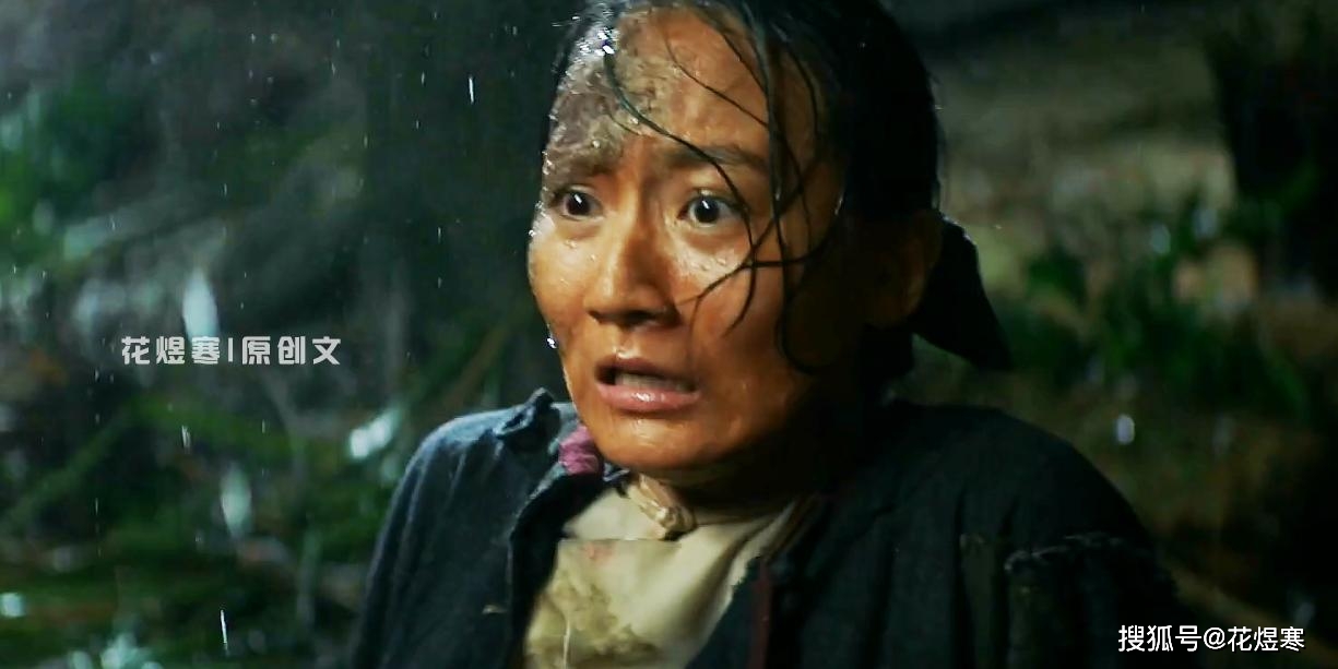 温情|《水怪2黑木林》惊悚又温情,“水猴子”是一场人为的悲剧