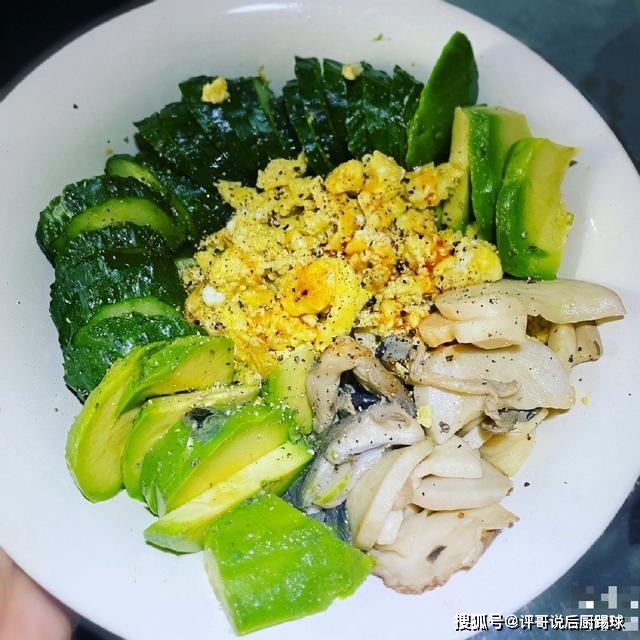 体重|女人爱吃也爱美，建议1日3餐这样吃，补全营养健康过冬