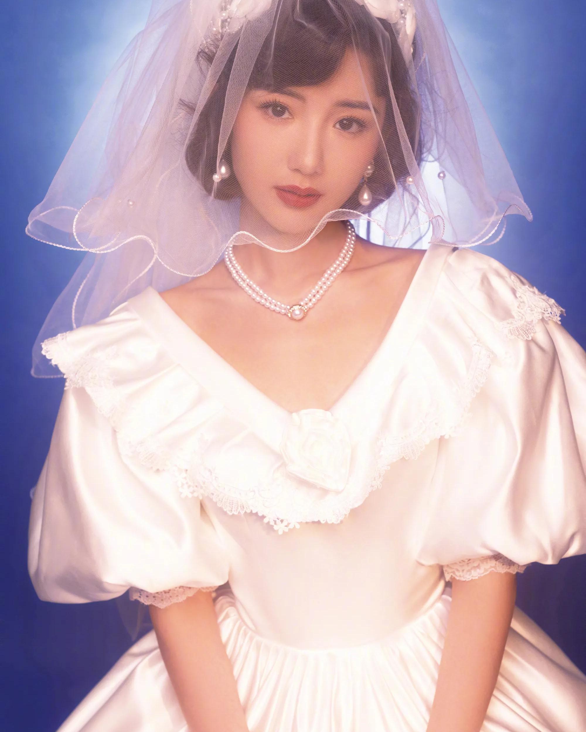 新娘|这18位女星的婚纱照太美了，都说女人最美是出嫁时，果然诚不欺我