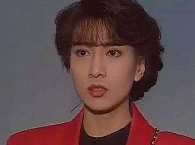 林以真连续出演了《金色山庄》《今夜相思雨》等剧,与秦祥林,刘德凯等