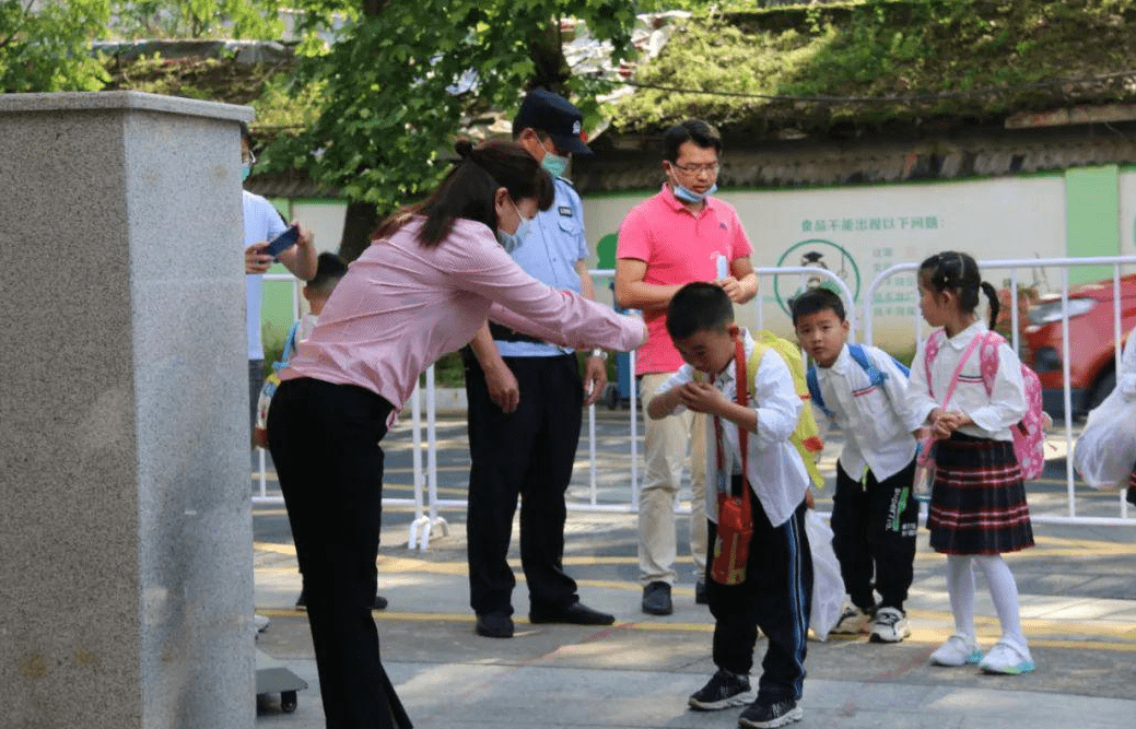 家长|别随便质疑幼师的学历，幼儿园不会直说的规矩，家长提前了解为好