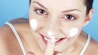子宫|女人的衰老从35岁开始,做好四件事,会让你比同龄人更年轻!