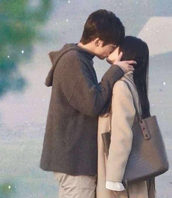 演技|《时光与你别来无恙》：男帅女靓的治愈系小甜剧，一集上头