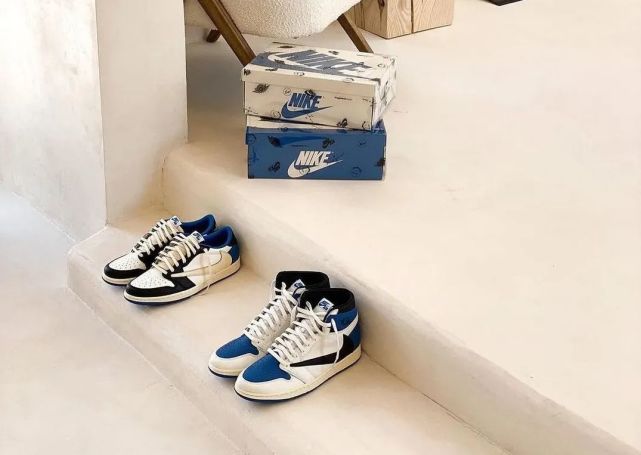 &quot|曝光一家店！AJ1闪电倒勾发售＂狂赚＂243万！