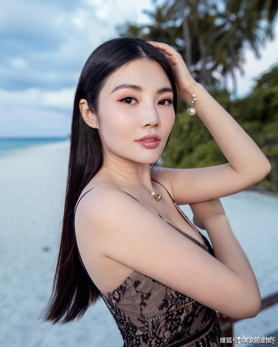 原创31岁徐冬冬身材傲人颜值美丽性感魅力实在让人迷醉