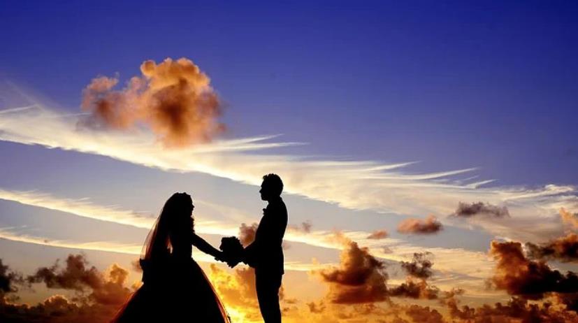 离婚后的梦境婚礼，未竟的准备与内心的抗拒