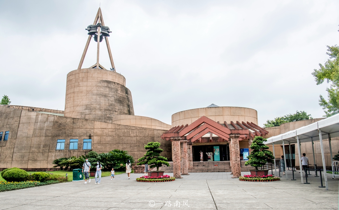 谜团|四川神秘三星堆，20世纪最伟大的考古发现之一，谜团无数待解开