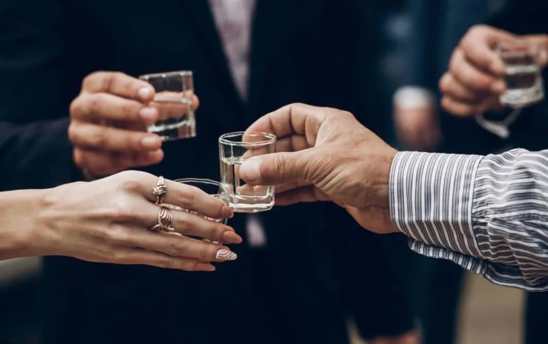 怎样才能变成碱性身体 ea127f5518d24a589c35dce03ee831ca.jpeg