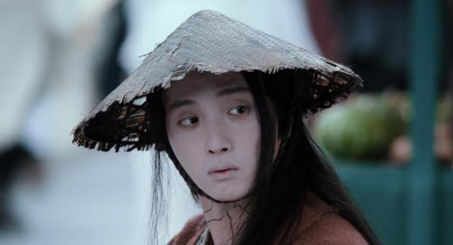 关系|思追抱魏无羡大腿,魏婴和蓝湛对视,谁注意温宁在干嘛?太细节