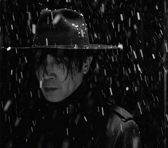 于和伟|于和伟斩获白玉兰最佳男主，但为什么会说，黄轩和王凯虽败犹荣？？