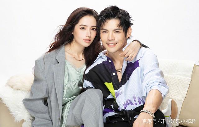 郭碧婷|郭碧婷向佐拍写真，小两口甜蜜十足，在时尚的道路上诠释自我魅力
