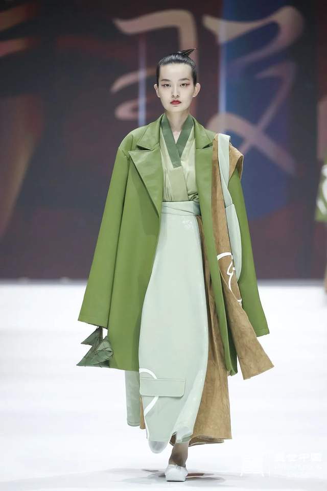 设计|完美演绎盛世中华，“大成市场”杯华服设计大赛总决赛在京收官