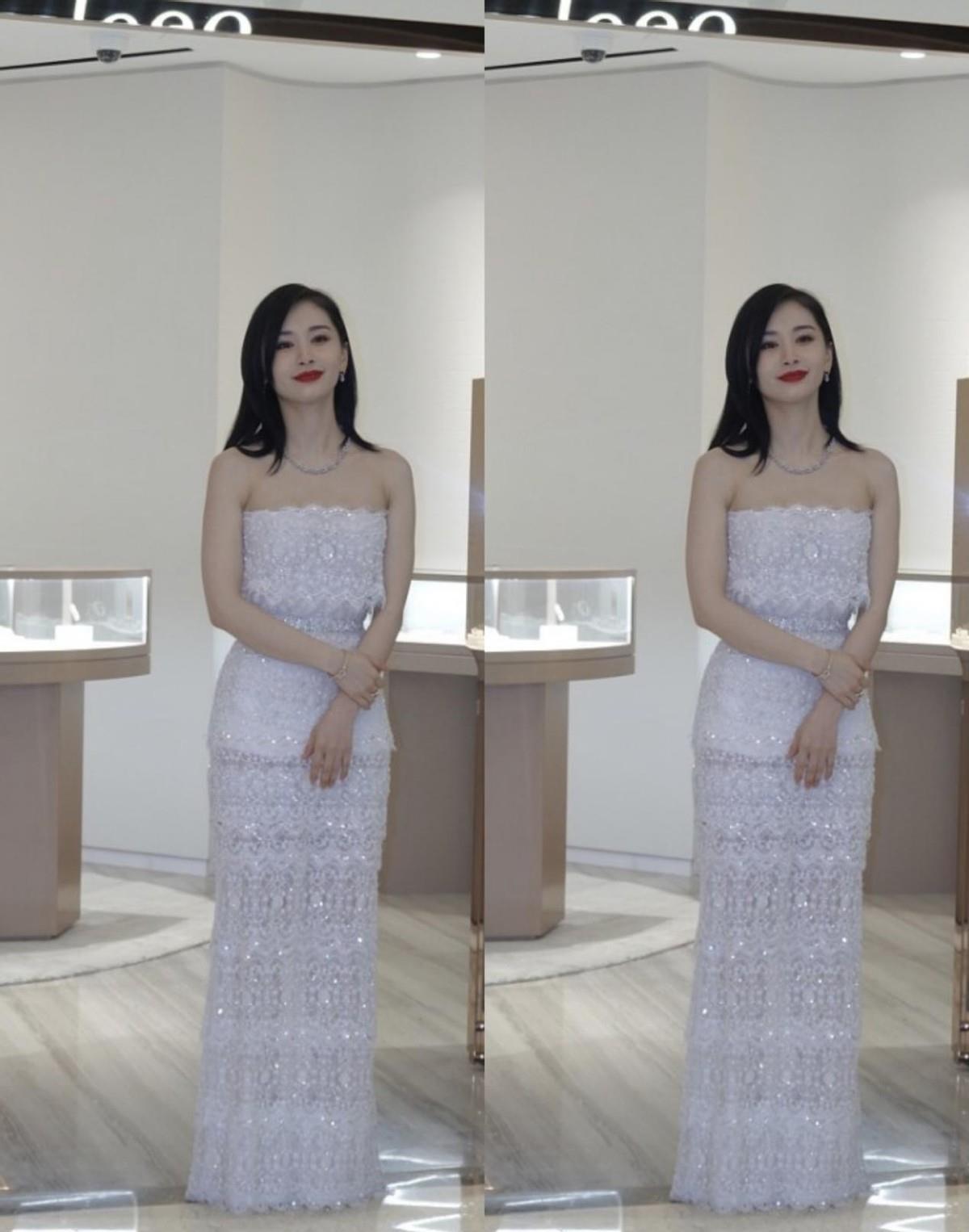 流苏|别看王子文挺瘦的，但肉都长在了对的地方，穿“肚兜裙”好抢镜