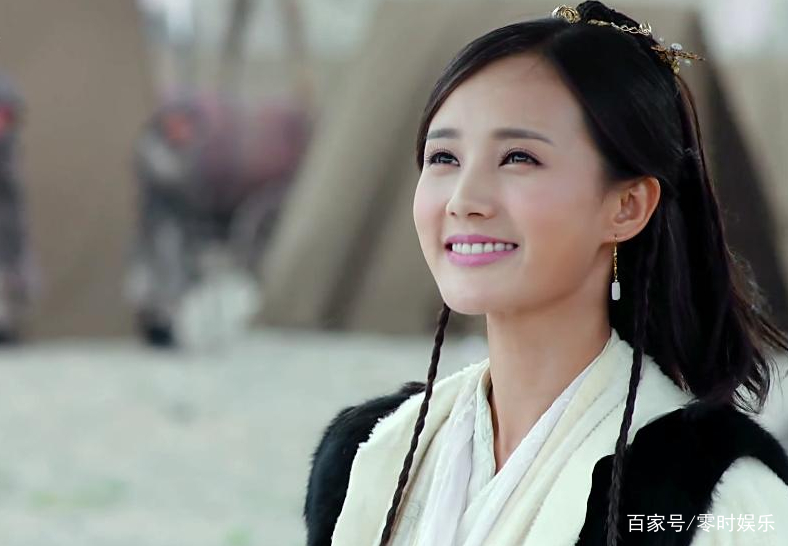 角色|李一桐新剧令人惊喜,男主素颜颜值依然在线,这部剧一定要追